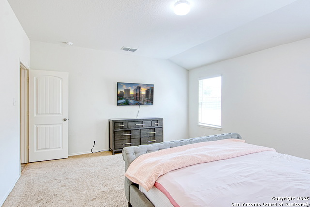 Image 21 of 44 For 8037 Falcon Meadow Dr