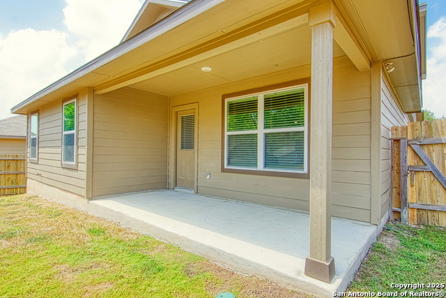 Image 40 of 44 For 8037 Falcon Meadow Dr