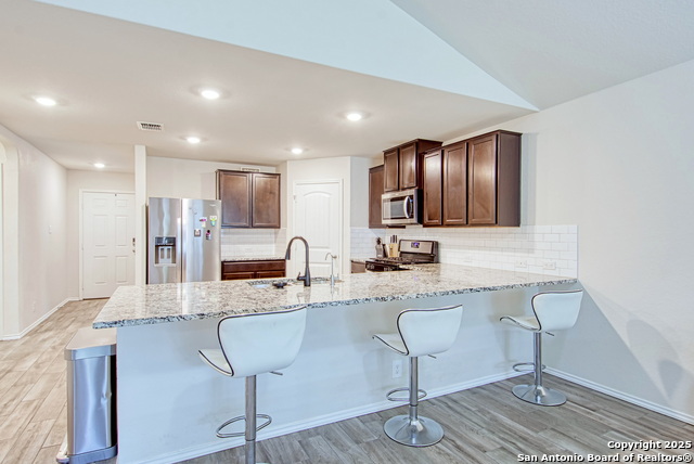 Image 9 of 44 For 8037 Falcon Meadow Dr