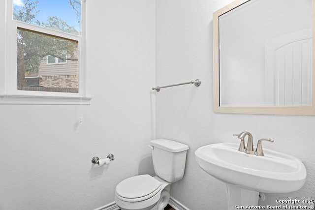 Image 22 of 25 For 8087 San Mirienda