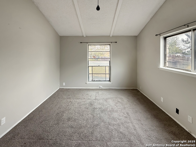 Image 11 of 23 For 6530 Robin Frst