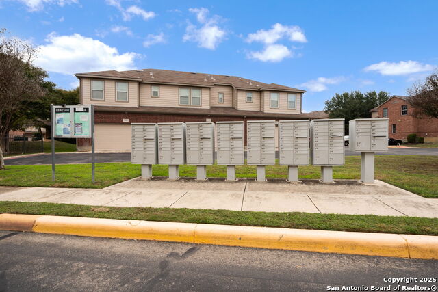 Image 23 of 27 For 2642 Grayson Way