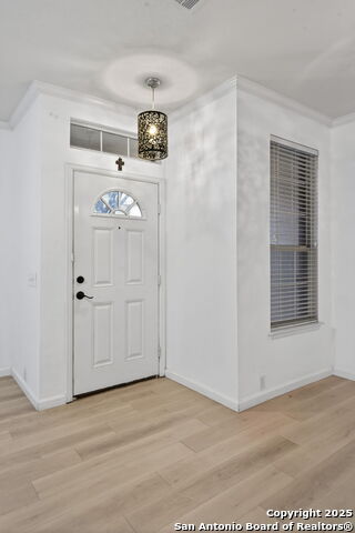 Image 3 of 27 For 2642 Grayson Way