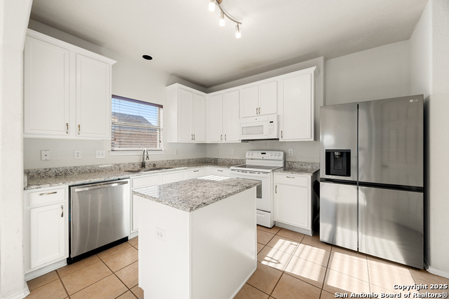 Image 14 of 51 For 3734 Grissom Oaks