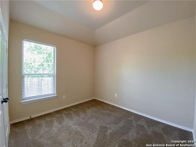 Image 10 of 12 For 131 Creekside Villa