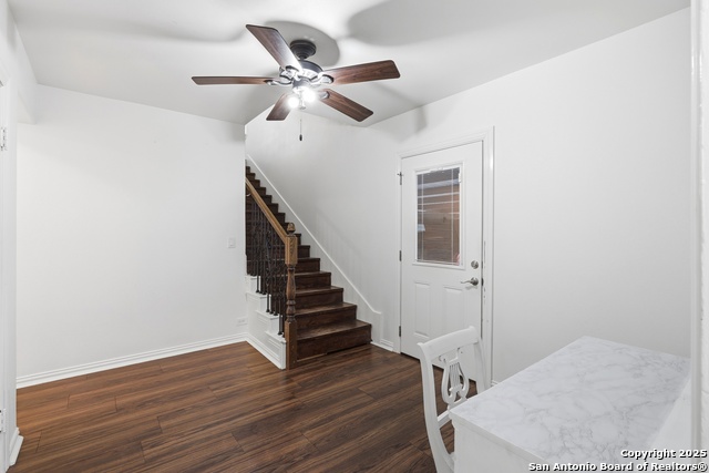 Image 13 of 27 For 1314 W Theo Ave