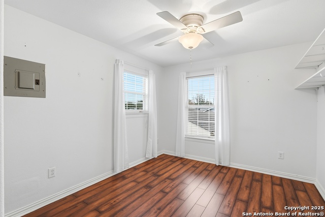 Image 16 of 27 For 1314 W Theo Ave