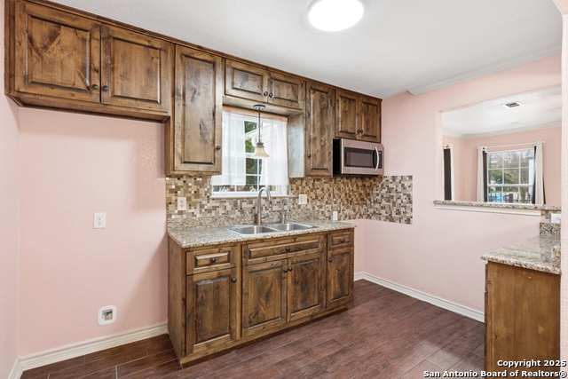 Image 6 of 27 For 1314 W Theo Ave