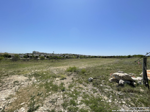 Image 3 of 6 For 0 Lookout