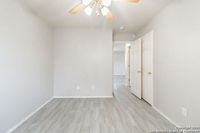 Listing photo id 23 for 6734 Loma Vino