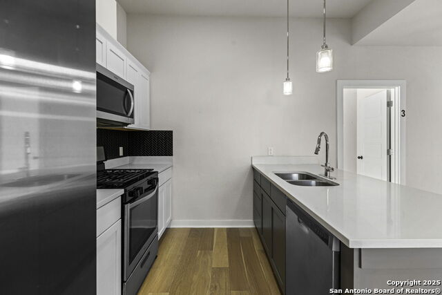 Image 10 of 31 For 100 Lewis St. Bldg #7