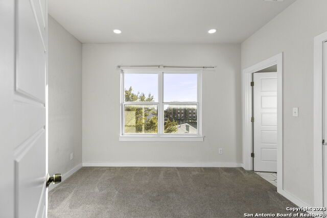 Image 19 of 31 For 100 Lewis St. Bldg #7