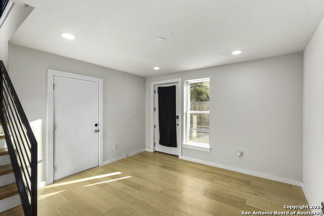 Image 6 of 31 For 100 Lewis St. Bldg #7