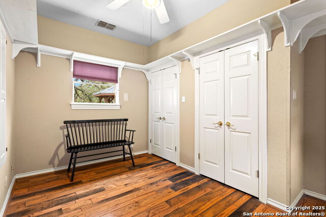 Image 15 of 44 For 115 Sage Oaks Trail