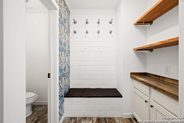 Image 28 of 35 For 2301 Wegner  B