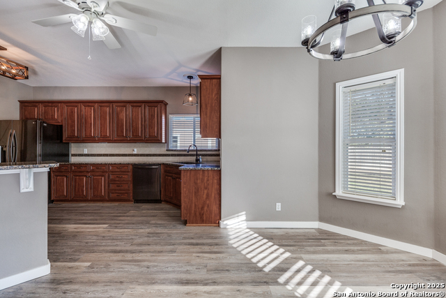 Image 13 of 24 For 1536 Kings Ranch