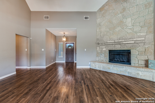 Image 5 of 24 For 1536 Kings Ranch