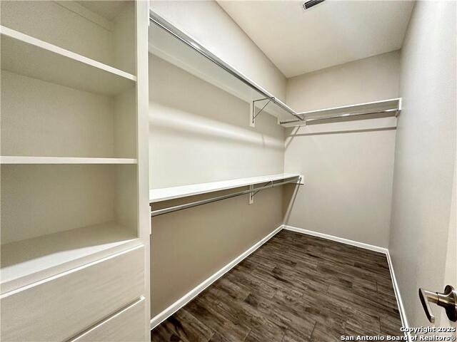 Listing photo id 15 for 432 Acacia Street