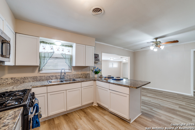 Image 17 of 29 For 2802 Darwin  