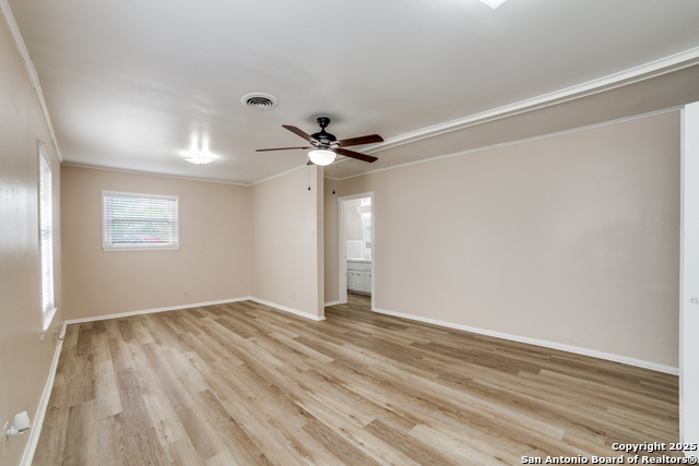 Image 6 of 29 For 2802 Darwin  