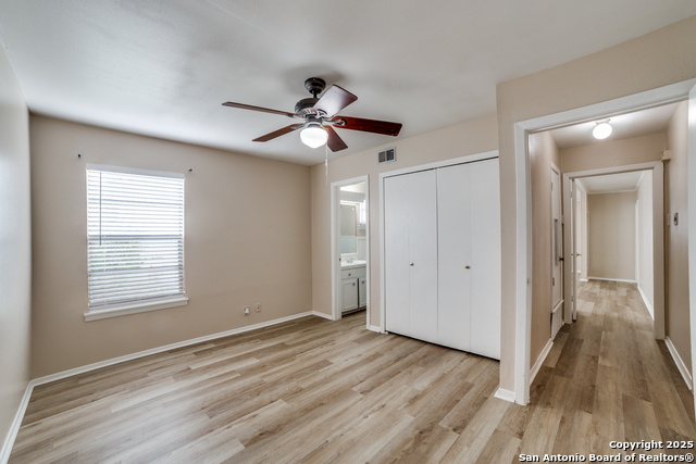 Image 9 of 29 For 2802 Darwin  