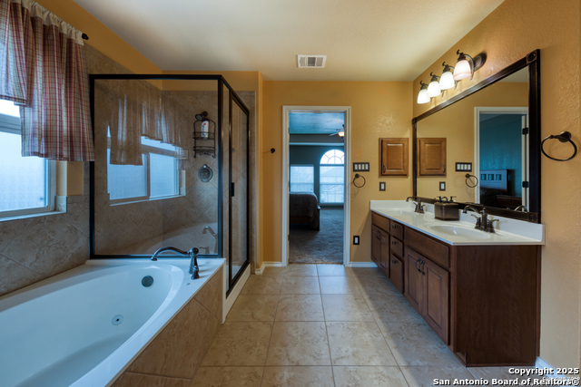 Image 20 of 25 For 909 Armour