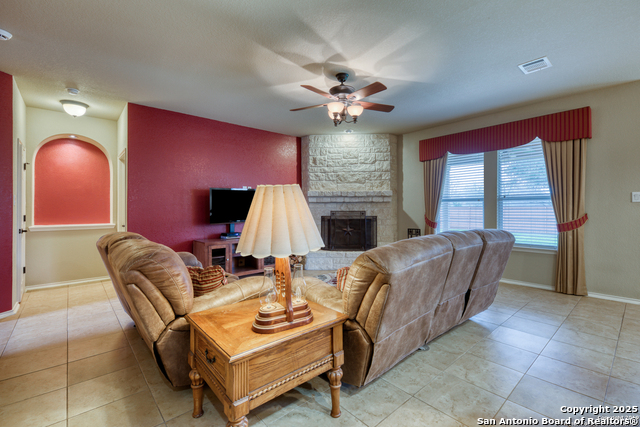 Image 4 of 25 For 909 Armour