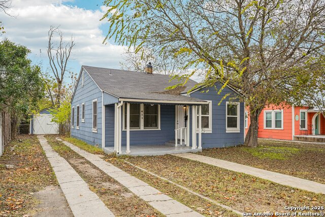 Details for 411 Water St W, Kerrville, TX 78028