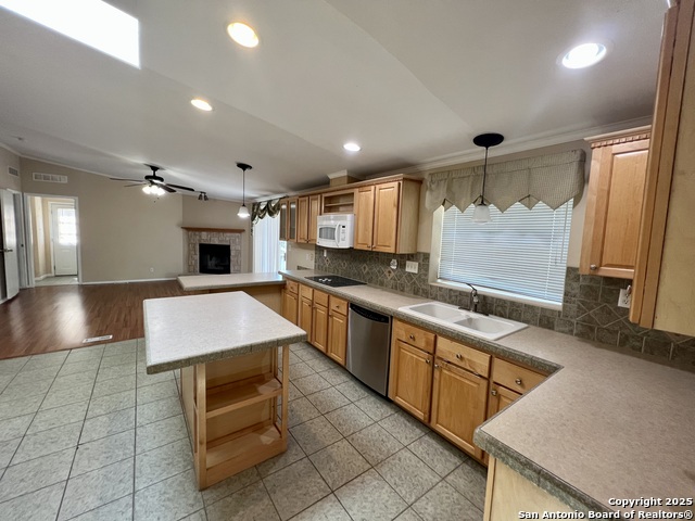 Image 8 of 32 For 105 Encino Torcido