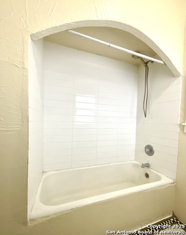 Image 19 of 30 For 1645 Mulberry W