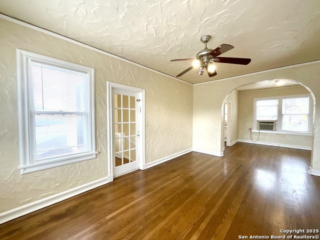 Image 6 of 30 For 1645 Mulberry W