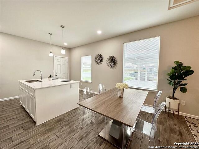 Listing photo id 4 for 1408 Yankton Street S