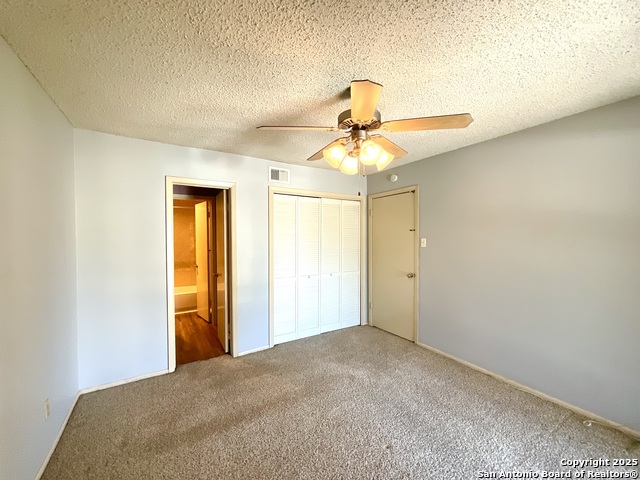 Image 13 of 28 For 3843 Barrington St 253n