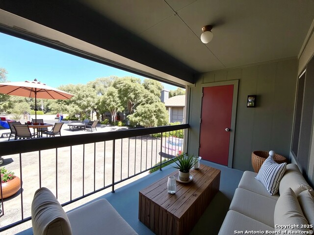 Image 22 of 28 For 3843 Barrington St 253n