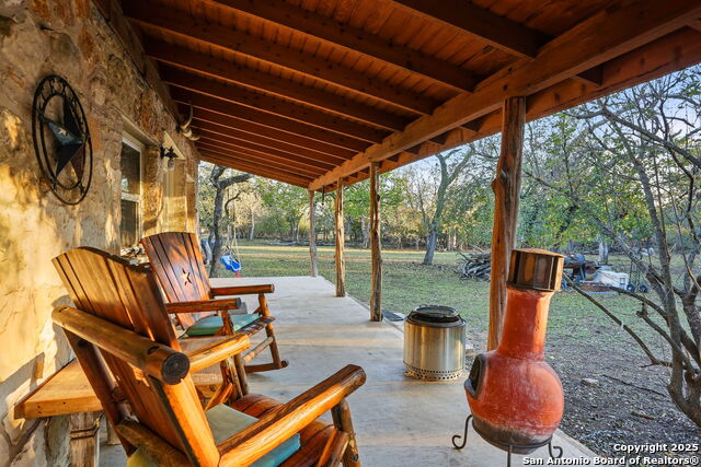 Image 18 of 37 For 340 Rio Oak  