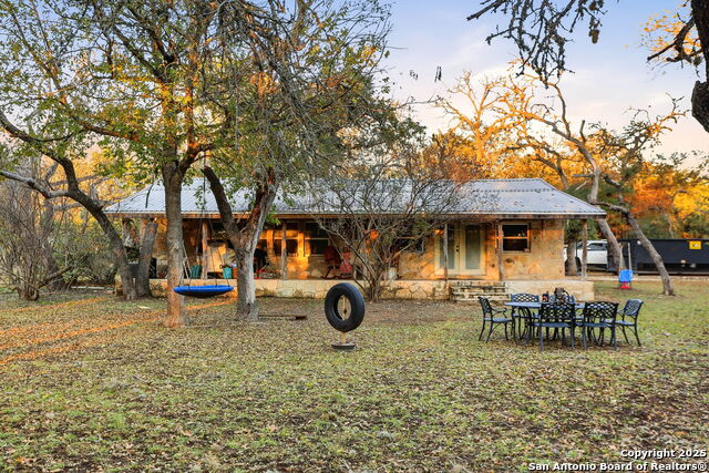 Image 22 of 37 For 340 Rio Oak  