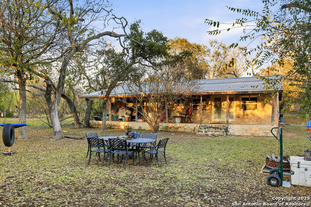 Image 23 of 37 For 340 Rio Oak  