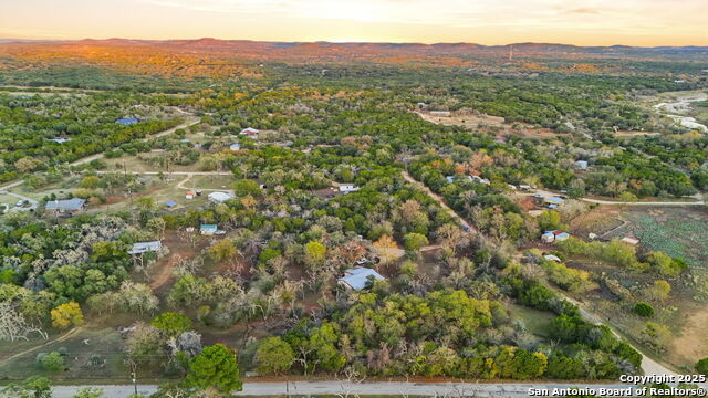 Image 30 of 37 For 340 Rio Oak  