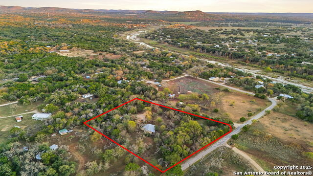 Image 31 of 37 For 340 Rio Oak  