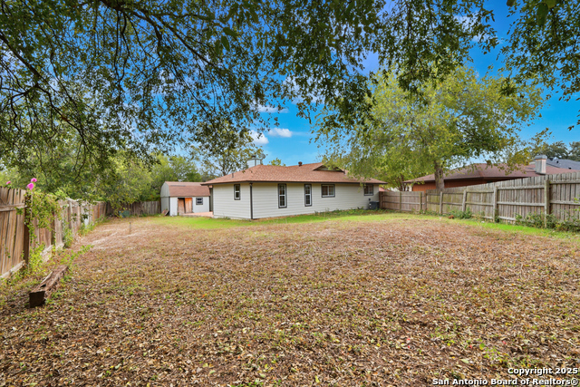 Image 23 of 26 For 3103 Meadow Pass