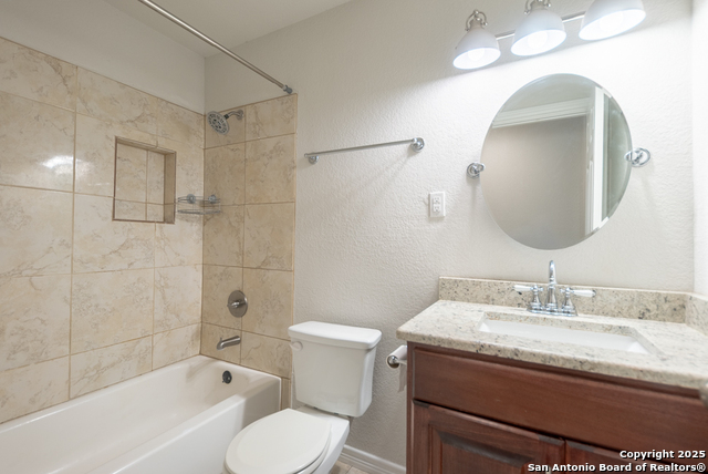 Image 16 of 22 For 6915 Flatstone Pass