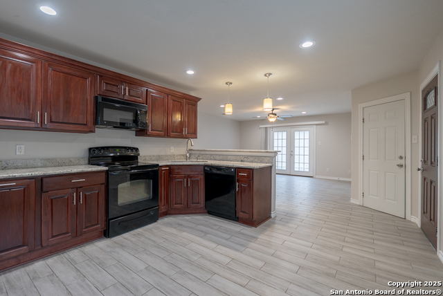 Image 5 of 22 For 6915 Flatstone Pass