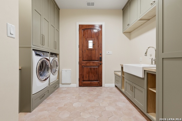 Image 26 of 63 For 18633 Shadow Canyon