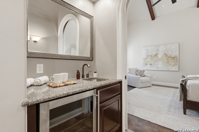 Image 32 of 63 For 18633 Shadow Canyon