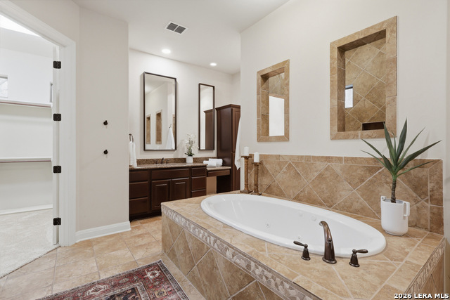 Image 35 of 63 For 18633 Shadow Canyon