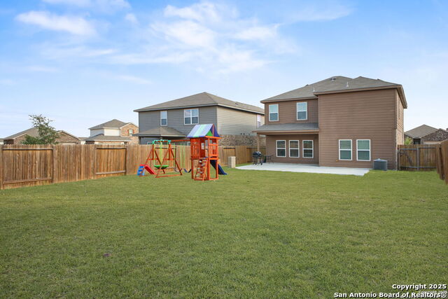 Image 27 of 30 For 9335 Nubuck Branch