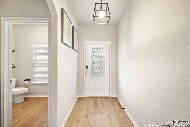 Image 6 of 30 For 9335 Nubuck Branch