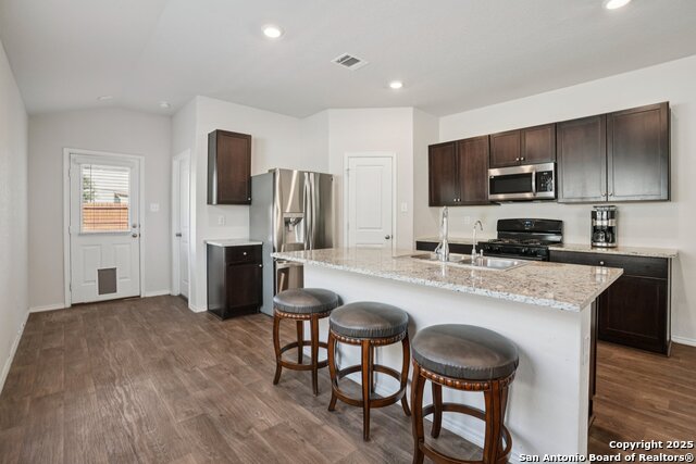 Image 14 of 38 For 12217 Mulberry