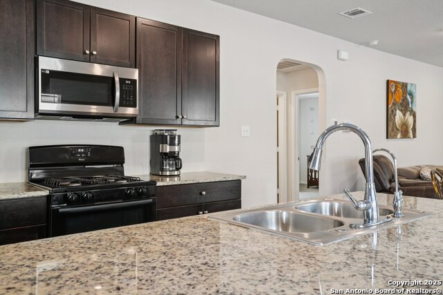 Image 17 of 38 For 12217 Mulberry