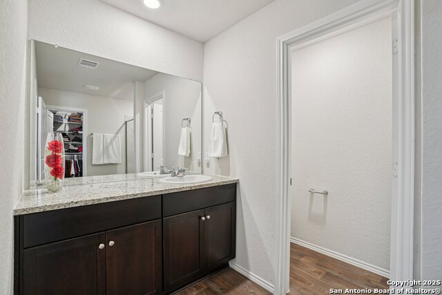 Image 32 of 38 For 12217 Mulberry